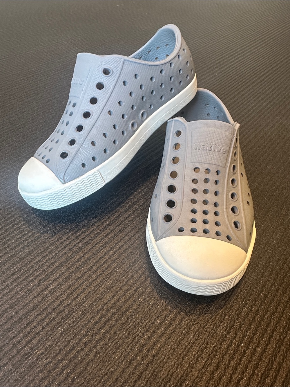 Gray Native Shoes toddler size 9 (C9)